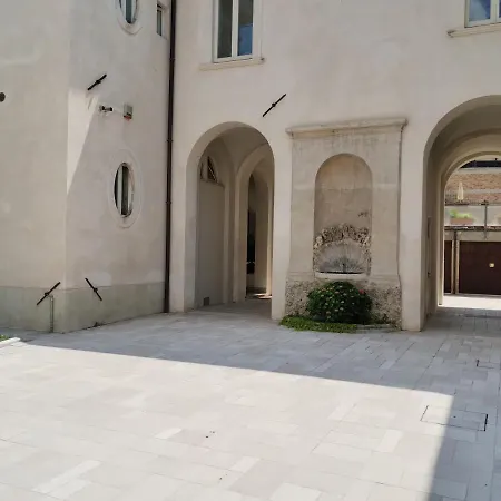 Garibaldi Apartman