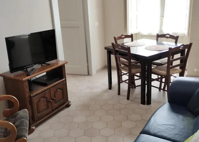 Garibaldi Appartement LʼAquila